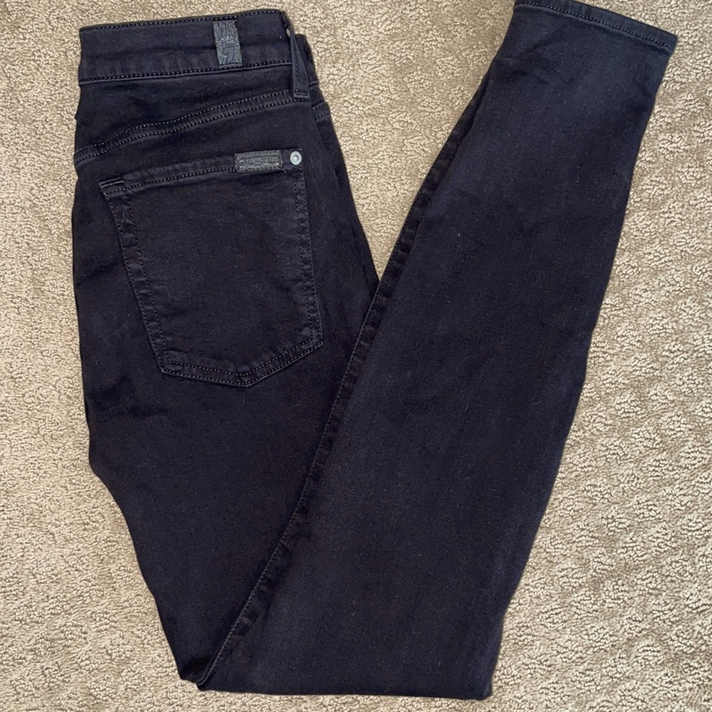 Skinny black jeans Size: 28